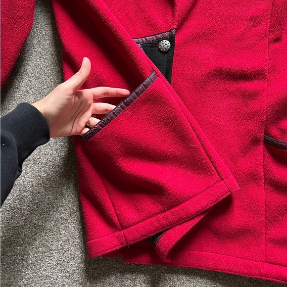 Vintage Red Fleece Button Front Jacket Womens XS Black Collar Polartec Retro 90s - Picture 8 of 16